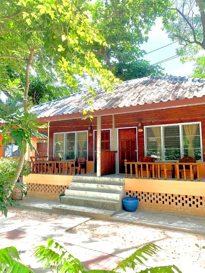 מלון Koh Tao Tropicana Resort