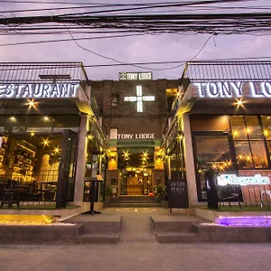 https://tony-lodge.khao-lakhotels.com
