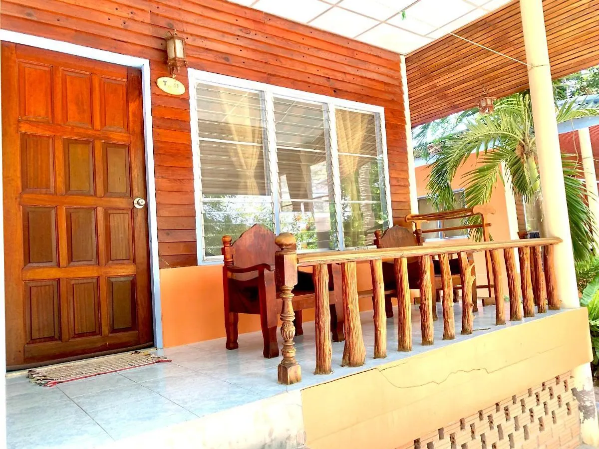Koh Tao Tropicana Resort 2*, Κο Τάο